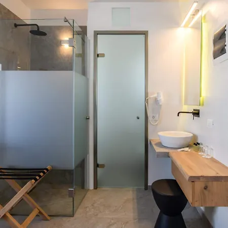 Magas 2* Mykonos Town